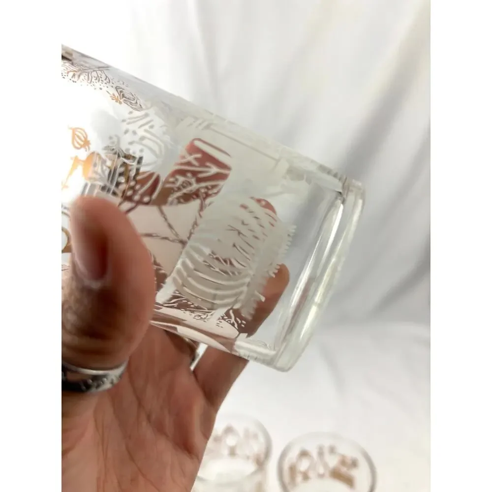 Vintage Federal Glass Tumblers Set of 4 Clear Drinking Glass Gold Accent Design‎